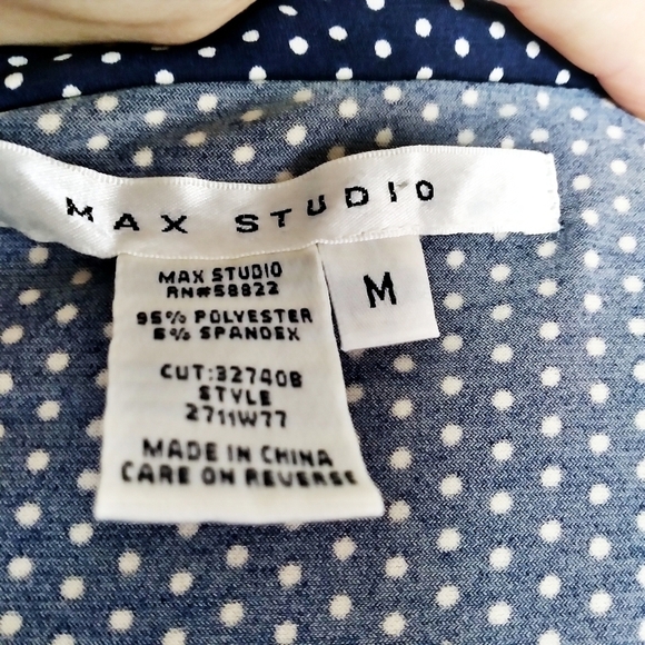 Max Studio Blue and White Polka Dot Blouse - Picture 6 of 7